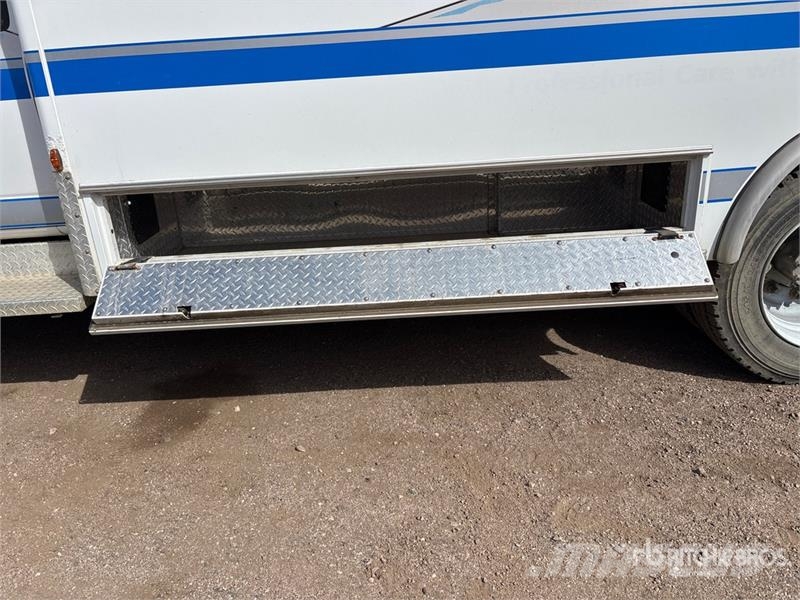 GMC 4500 4x2 Ambulance Ambulanse