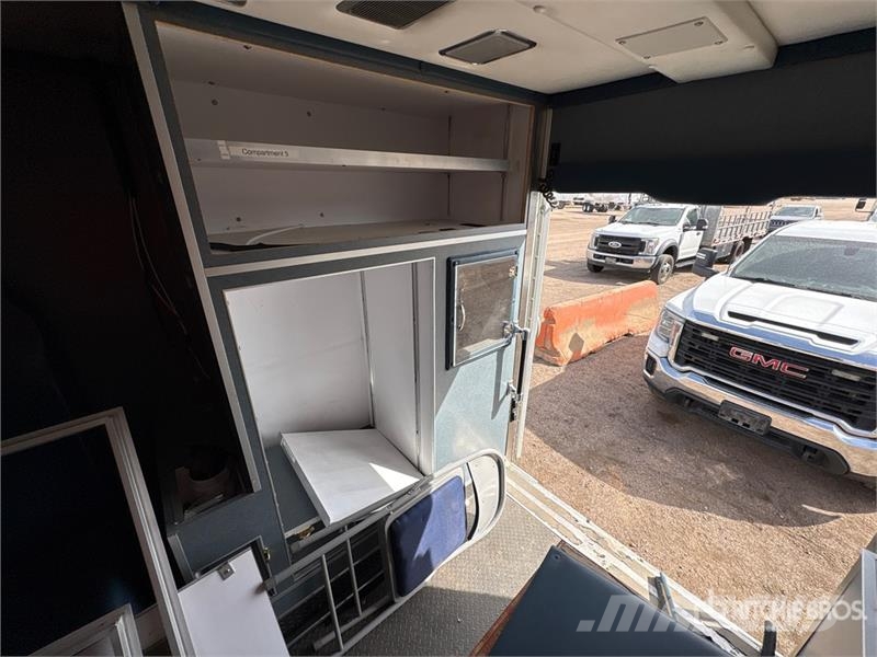 GMC 4500 4x2 Ambulance Ambulanse