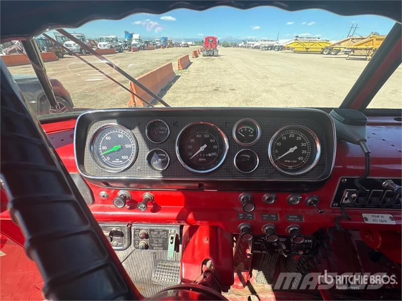 GMC 4x2 Crew Cab Fire Truck 소방차
