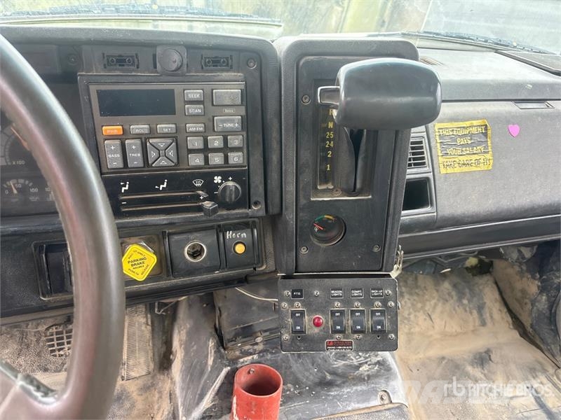 GMC 4x2 Service Truck Veicoli municipali