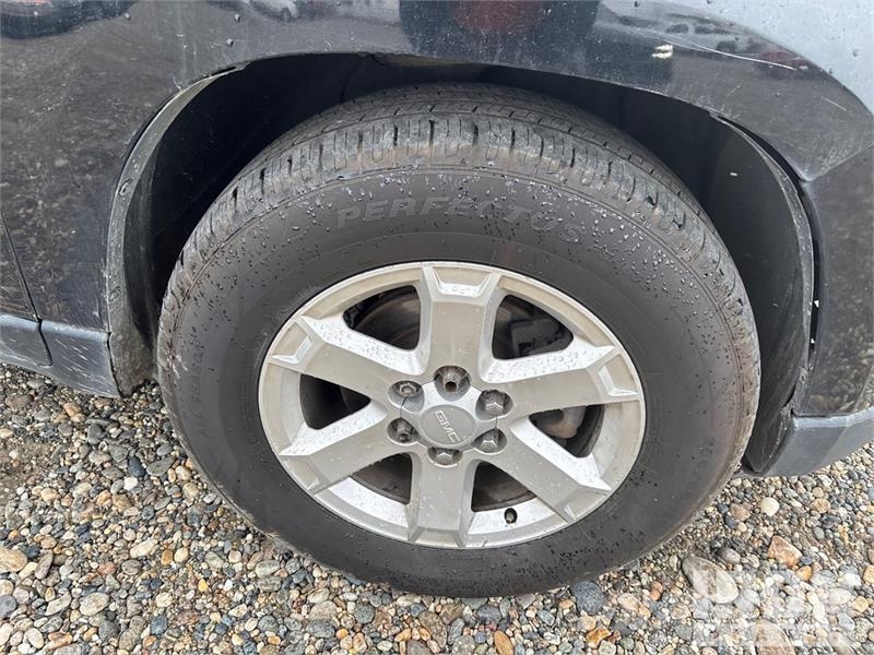 GMC Acadia SLE AWD SUV Automašīnas