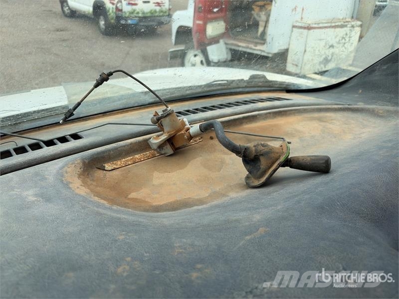 GMC AMCO VEBA V 706 3S Knuckle Boom on GMC C5500 4x4 Darus teherautók