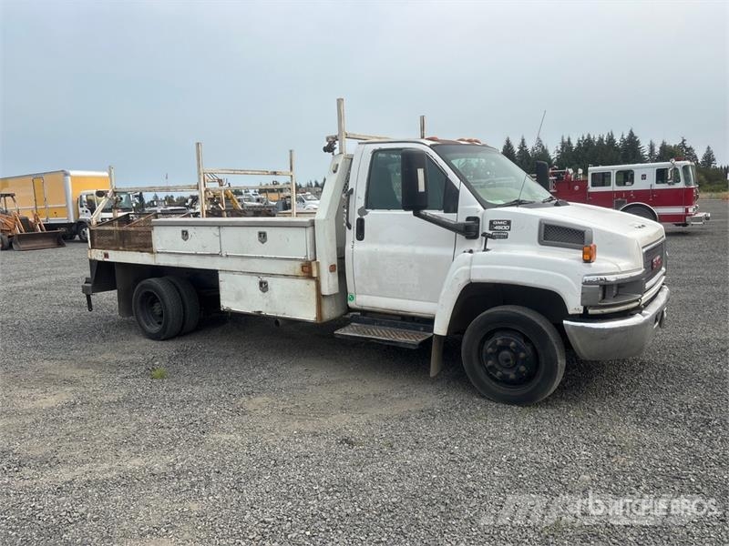 GMC C4500 Tovornjaki s kesonom/platojem