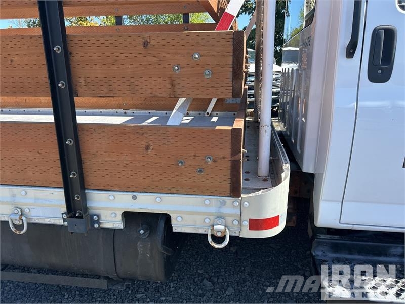 GMC C5500 平ボディー