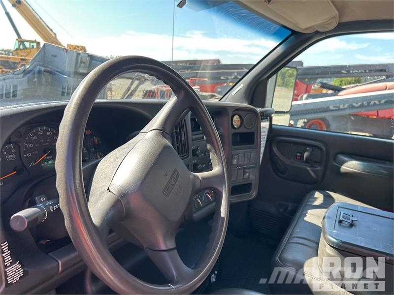 GMC C5500 平ボディー