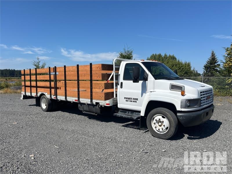 GMC C5500 平ボディー