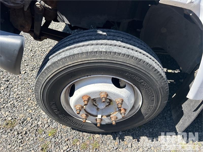 GMC C5500 平ボディー