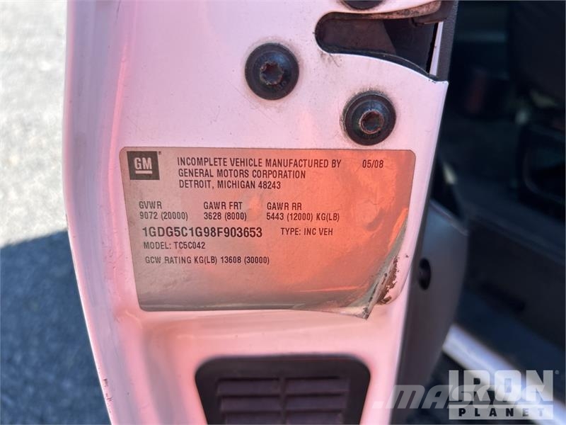 GMC C5500 平ボディー