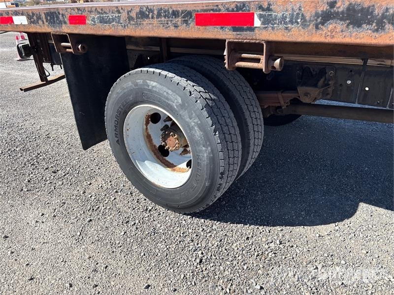 GMC C6000 Camiones plataforma