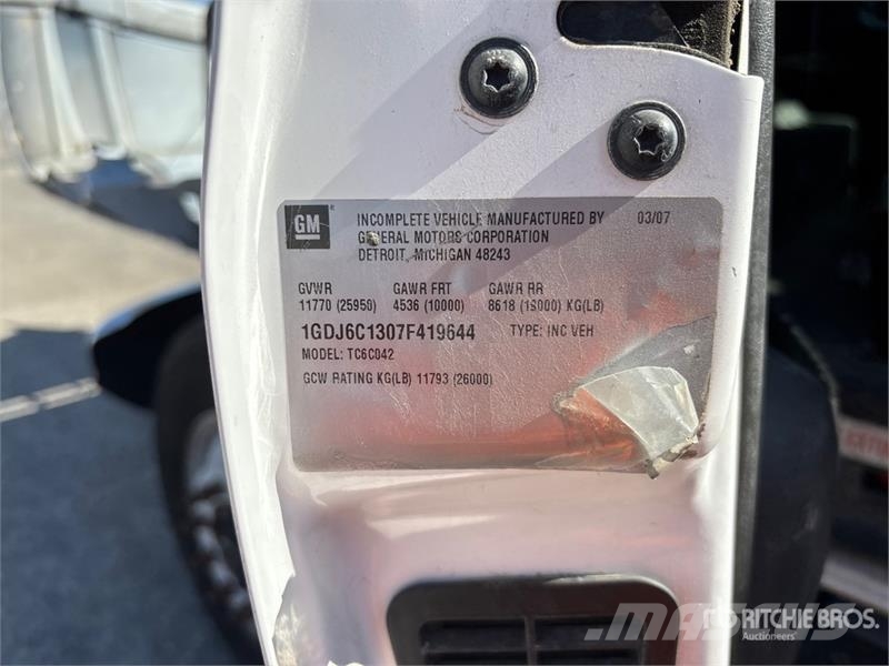 GMC C6000 Camiones plataforma