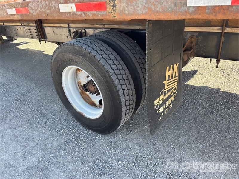 GMC C6000 Camiones plataforma