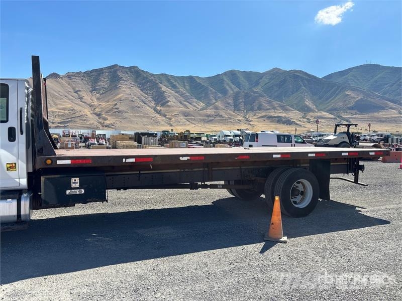 GMC C6000 Camiones plataforma