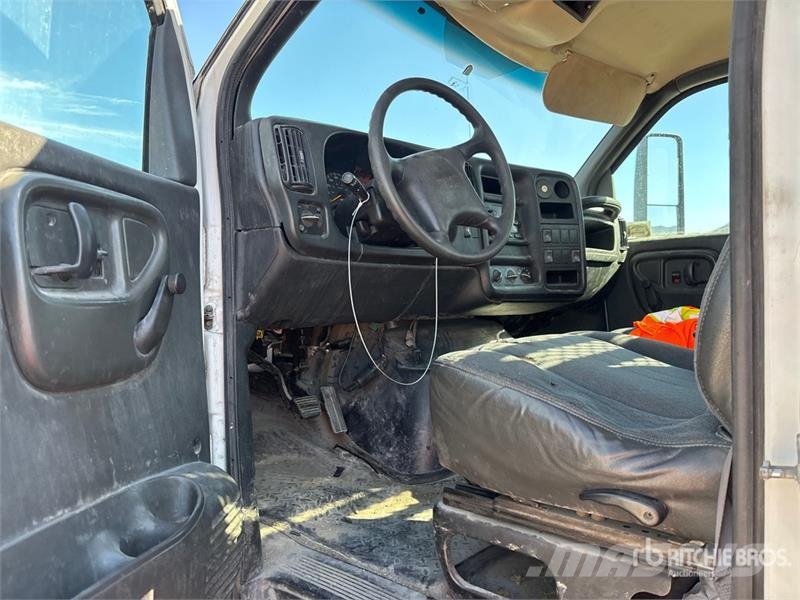 GMC C6000 Camiones plataforma