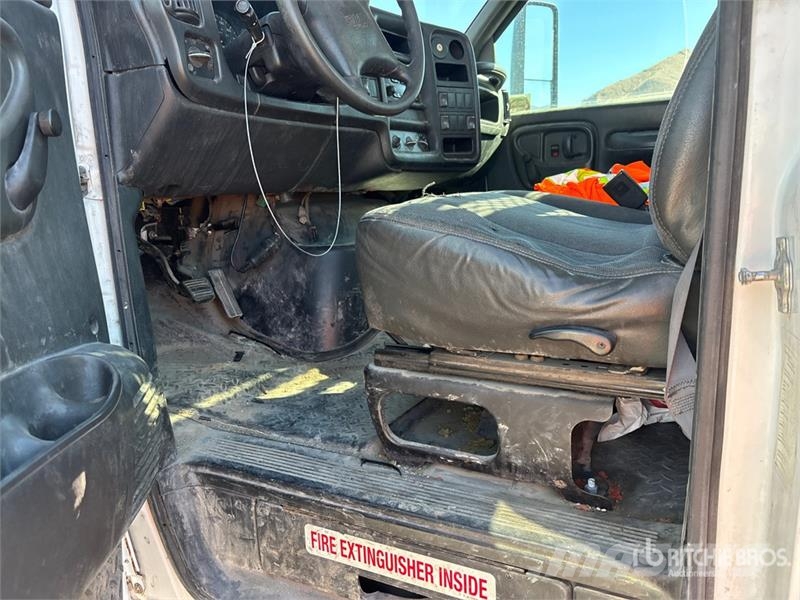 GMC C6000 Camiones plataforma