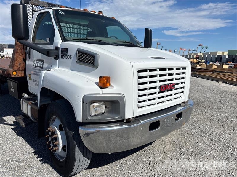 GMC C6000 Camiones plataforma