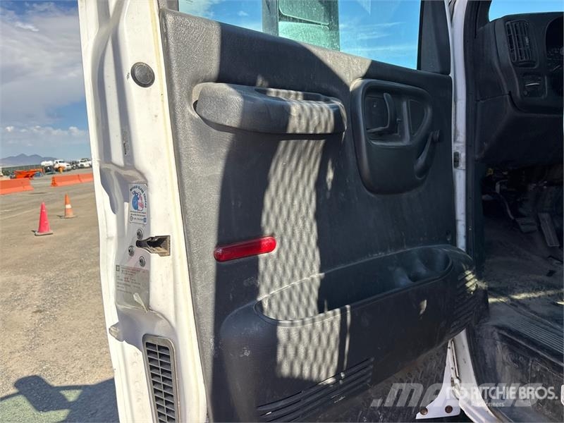GMC C6000 Camiones plataforma