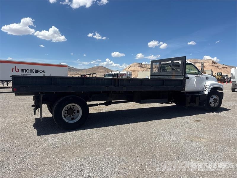 GMC C7500 Tipper trucks