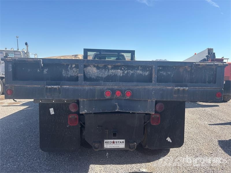 GMC C7500 Tipper trucks