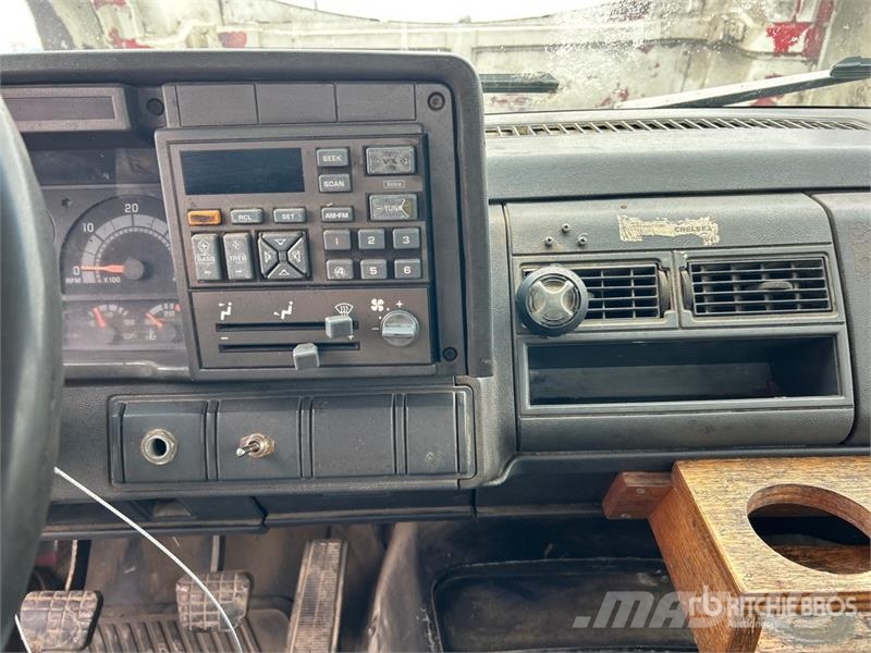 GMC C7500 4x2 Service Truck Komunalna vozila
