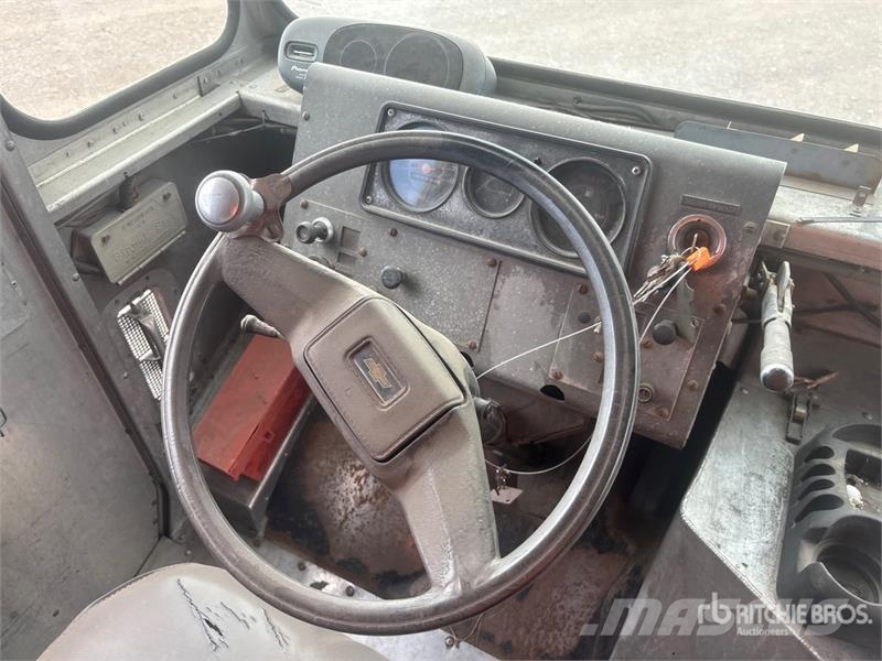 GMC P3500 4x2 Step Van (Inoperable) Skříňová nástavba