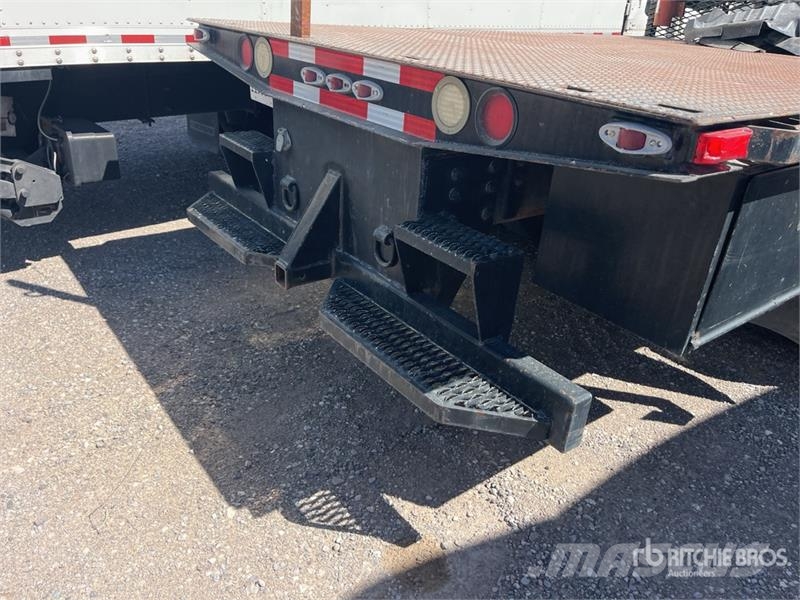 GMC PM 6 6720 lb Knuckle Boom on GMC C7500 4x2 Boom T Automobiliniai kranai