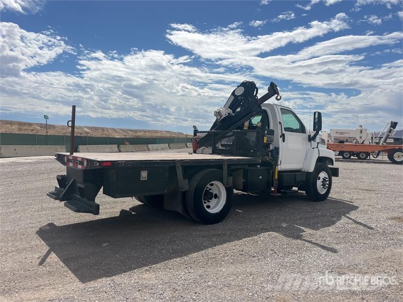 GMC PM 6 6720 lb Knuckle Boom on GMC C7500 4x2 Boom T Automobiliniai kranai