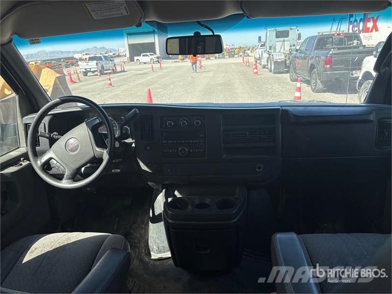 GMC Savana 2500 Cargo Van Dostavna vozila / kombiji