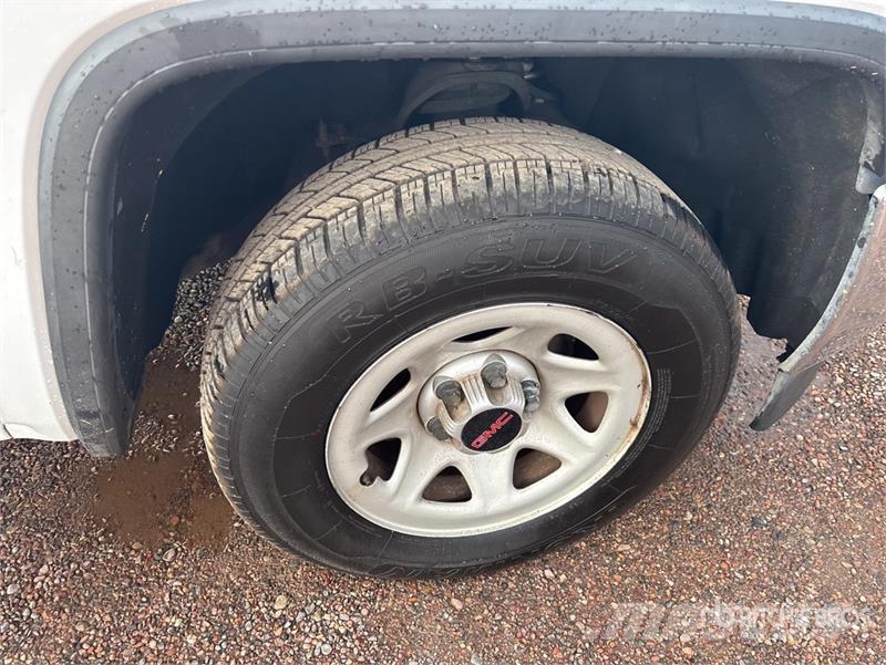 GMC Sierra 1500 Other