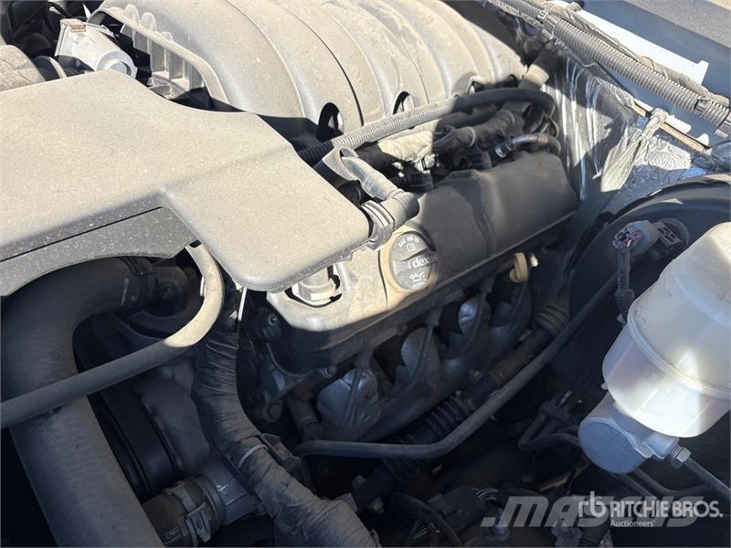GMC Sierra 1500 Прочие фургоны
