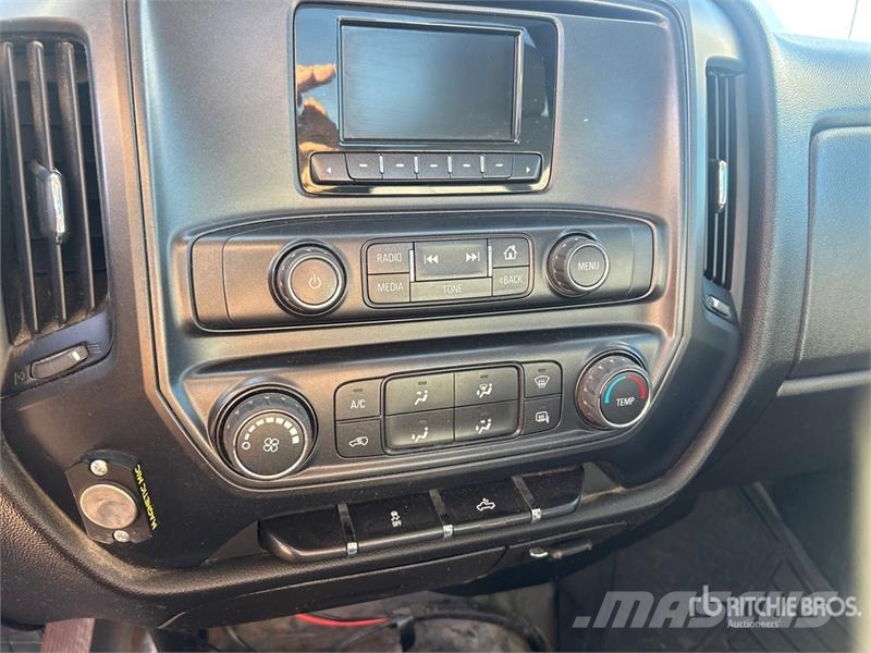 GMC Sierra 1500 Прочие фургоны