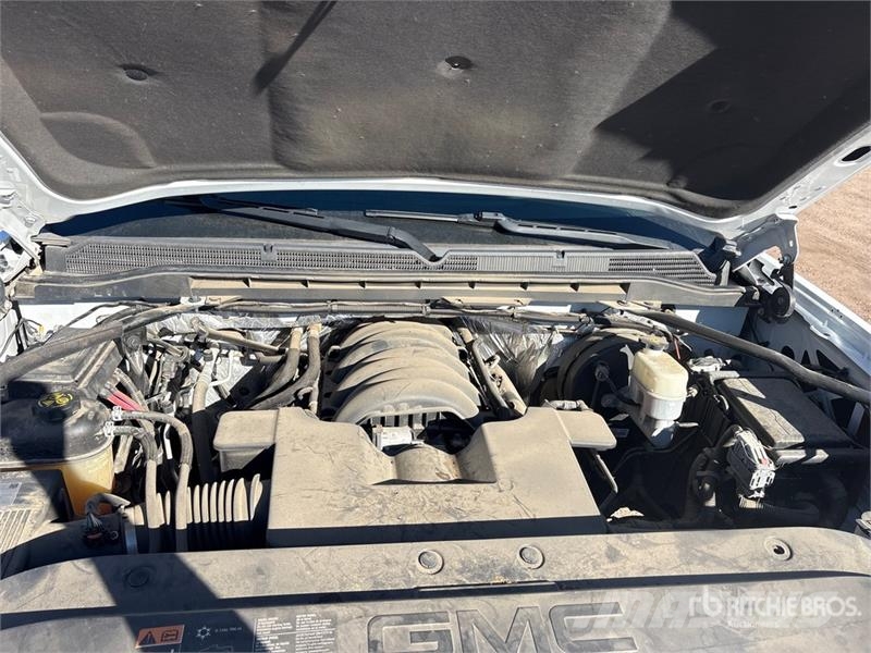 GMC Sierra 1500 Прочие фургоны