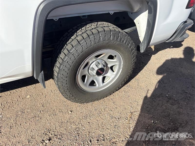 GMC Sierra 1500 Прочие фургоны