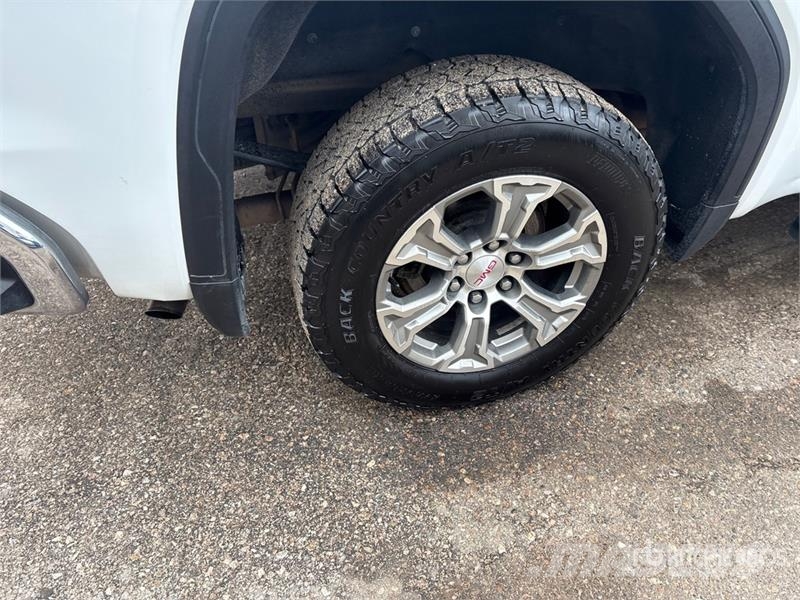 GMC Sierra 1500 Інше