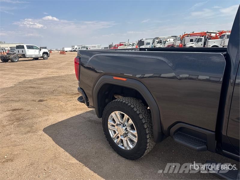 GMC Sierra 2500 أخرى
