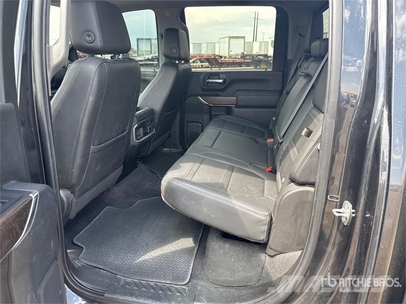 GMC Sierra 2500 أخرى