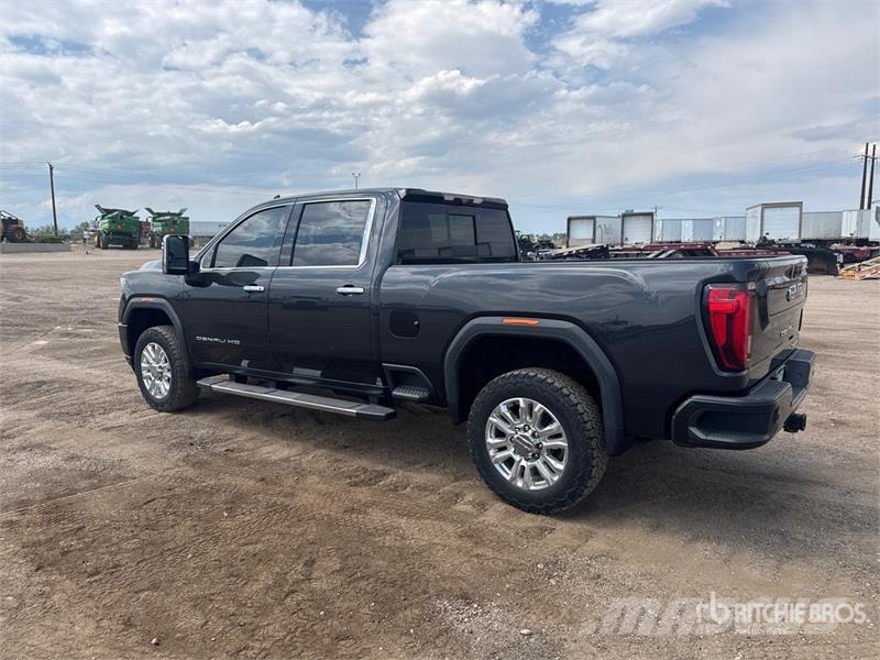 GMC Sierra 2500 أخرى