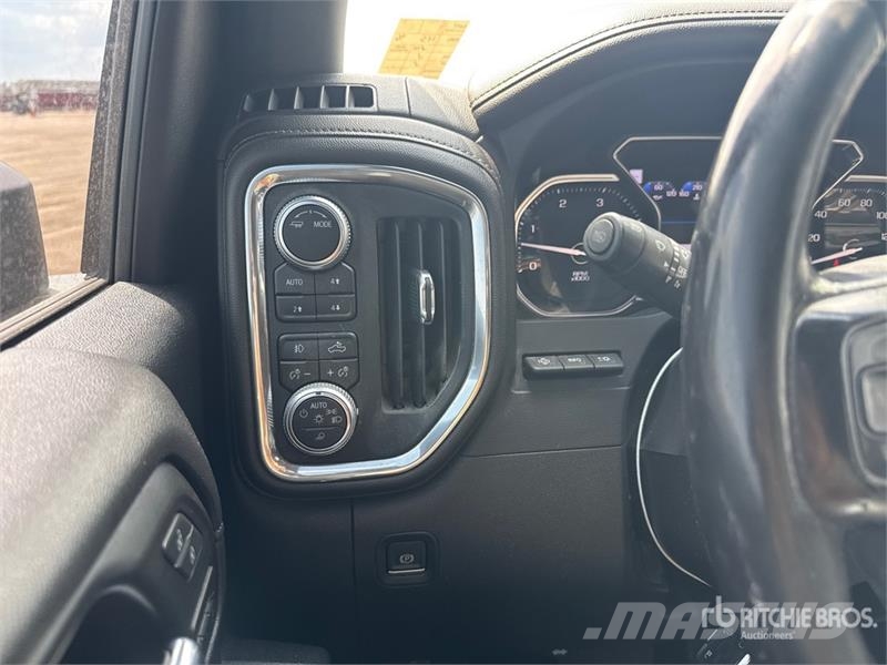 GMC Sierra 2500 أخرى