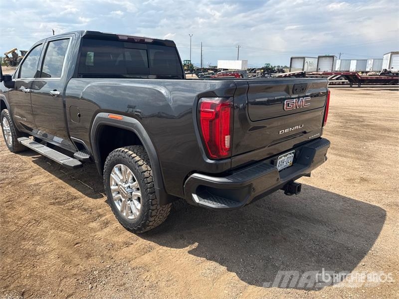 GMC Sierra 2500 أخرى