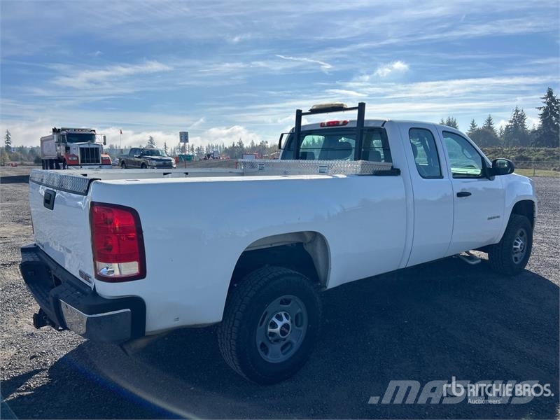 GMC Sierra 2500HD Drugi