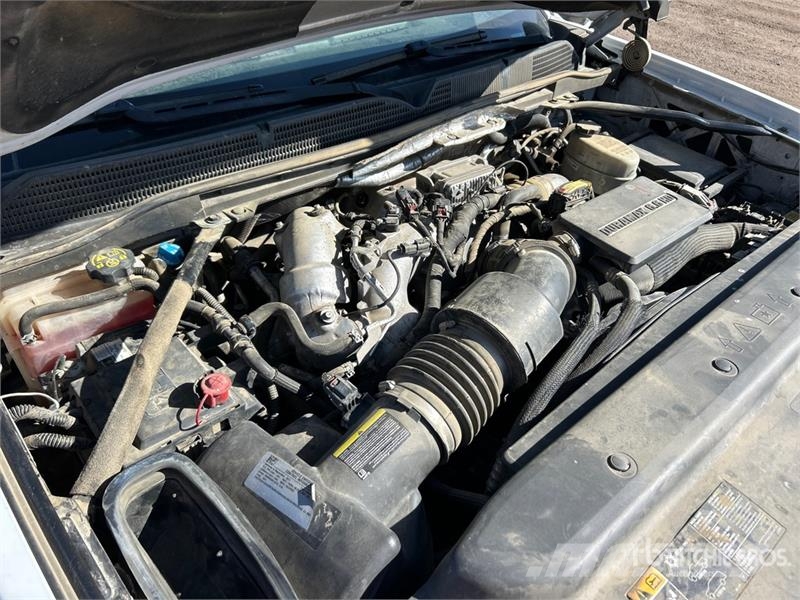 GMC Sierra 2500HD Drugi