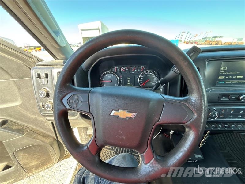 GMC Sierra 2500HD Další