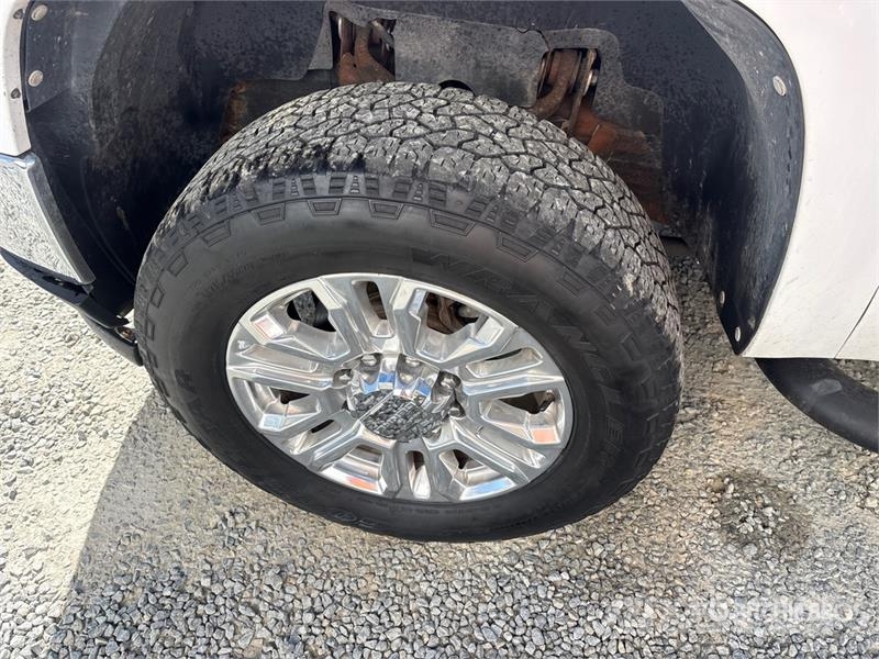 GMC Sierra 2500HD Andere Transporter