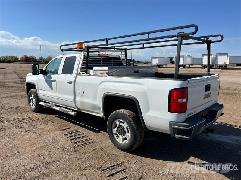 GMC Sierra 2500HD Drugi