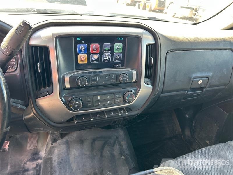 GMC Sierra 2500HD Drugi
