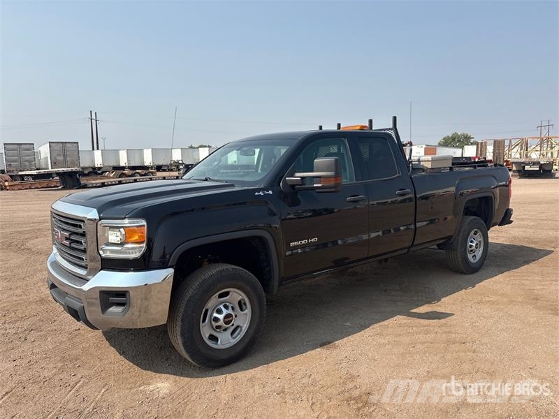 GMC Sierra 2500HD Iné