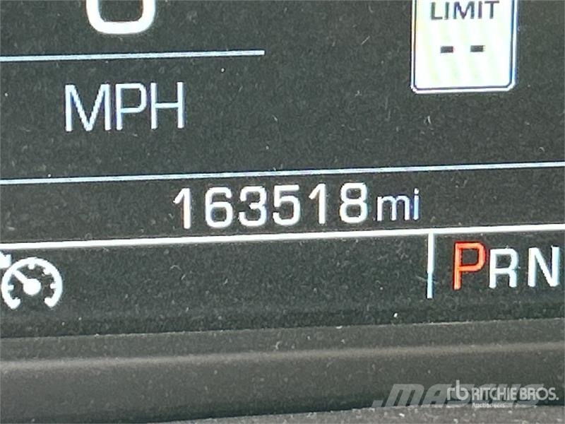 GMC Sierra 2500HD Altele