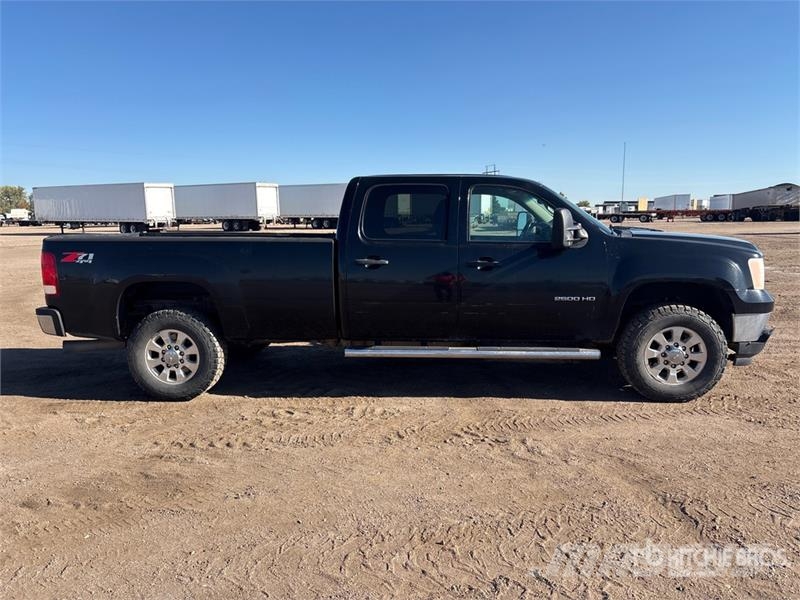 GMC Sierra 2500HD 기타