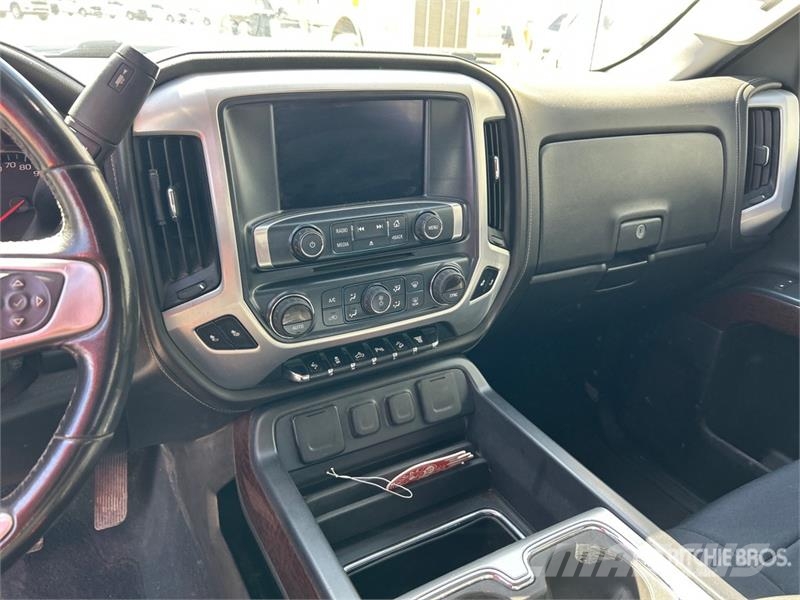 GMC Sierra 2500HD Altele