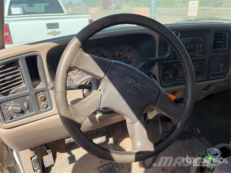 GMC Sierra 2500HD Інше