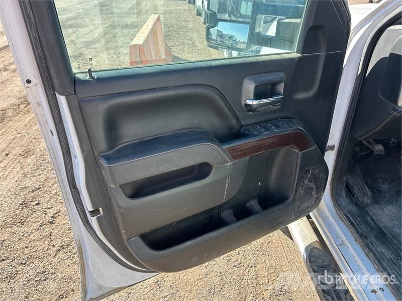 GMC Sierra 2500HD Drugi